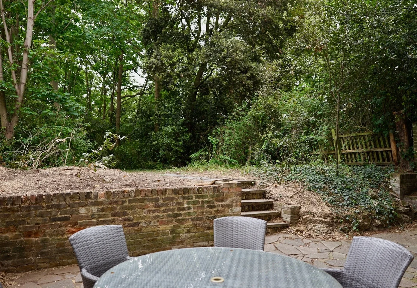 Flat Victoria Way in Greater London