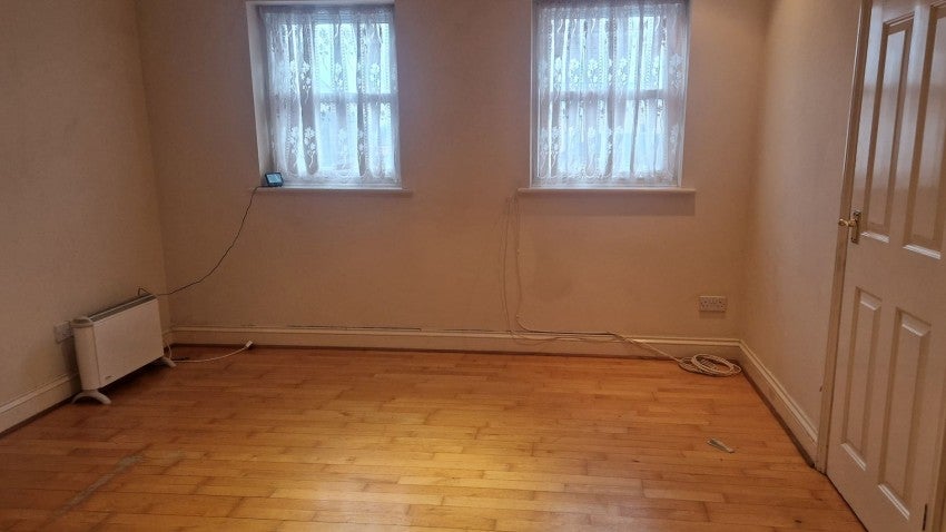 Flat College Road in Cheshunt
