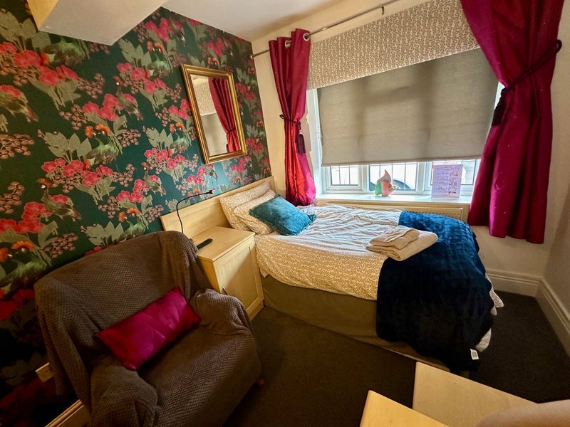Room Streetsbrook Road in Metropolitan Borough of Solihull