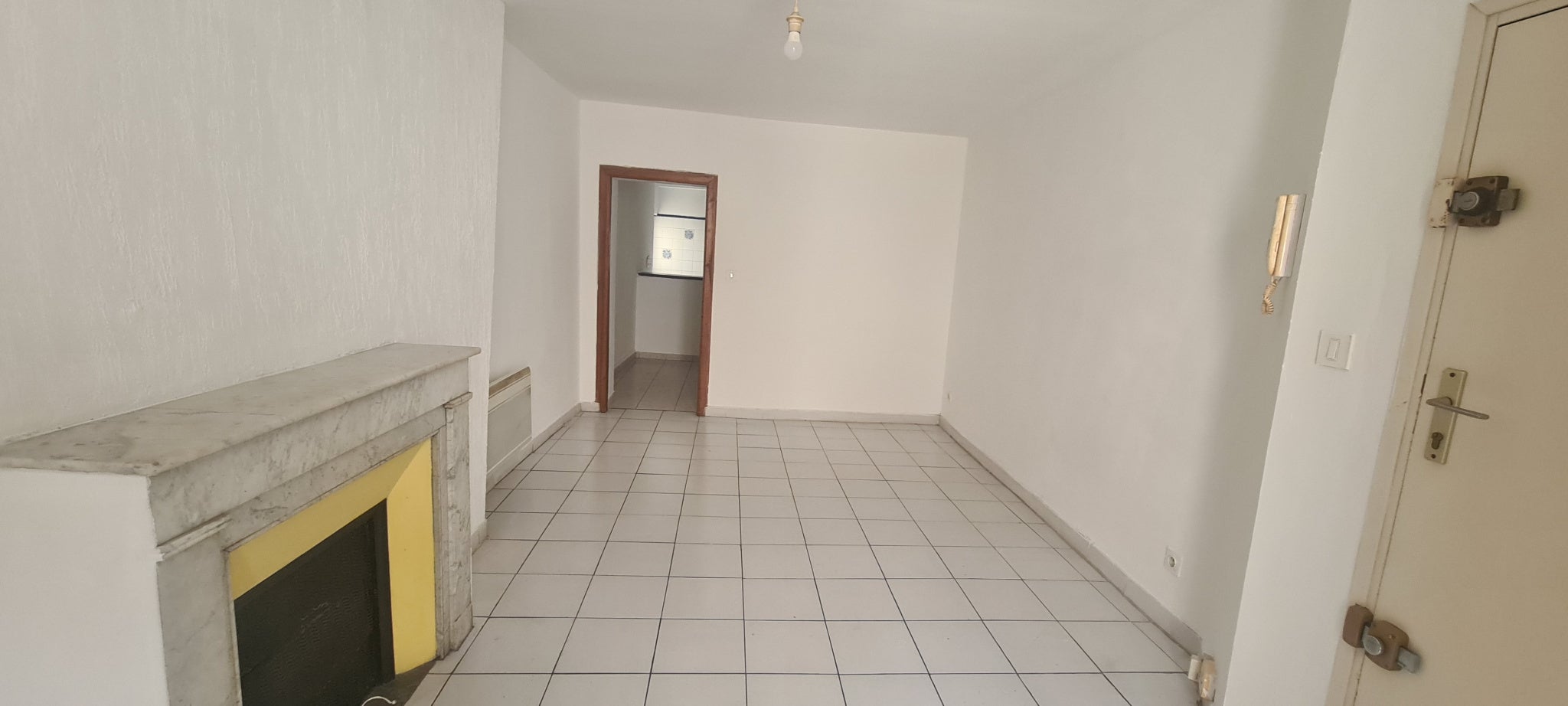 Flat Rue Des Ecoles Laïques in Montpellier