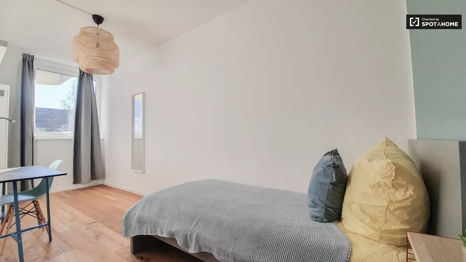 Zimmer Nazarethkirchstraße in Berlin