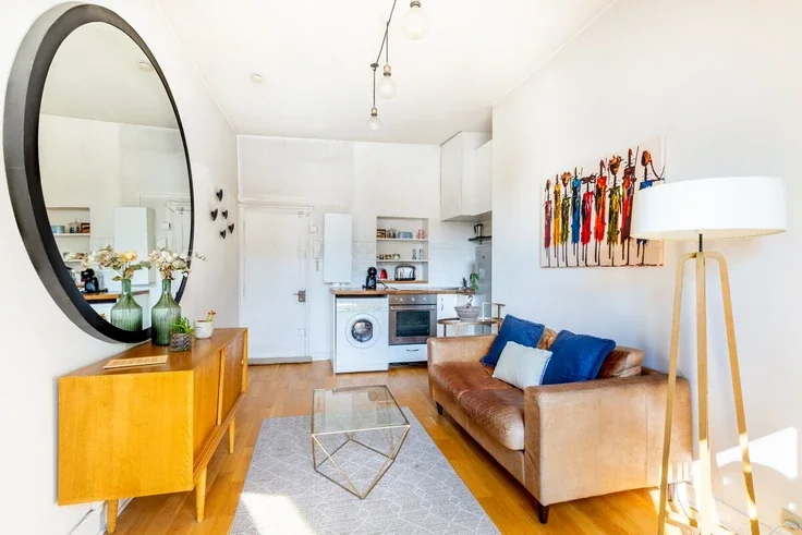Appartement Impasse du 49 Faubourg Saint-Martin à Paris