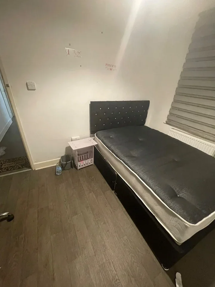 Room Page's Walk in Greater London
