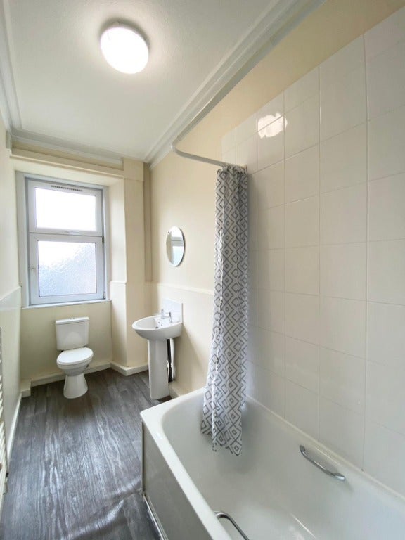 Flat Arbroath Road in Dundee