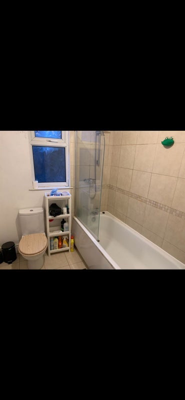 Room Lark Lane in Liverpool