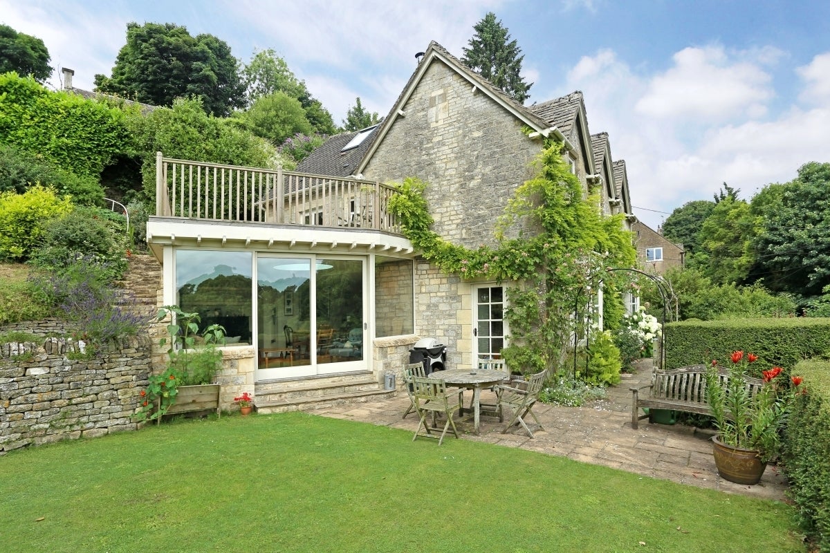 House Far Wells Road in Stroud