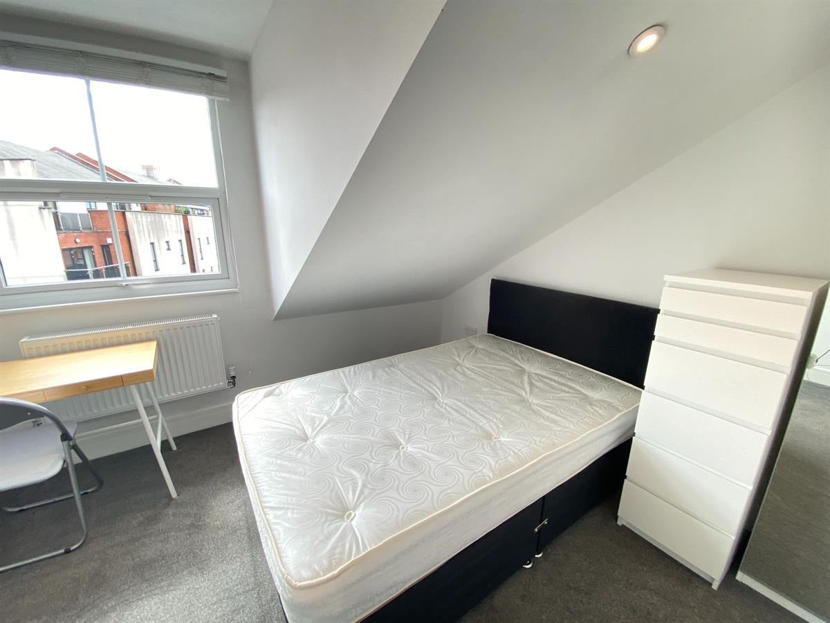 Flat Derby Road in Nottingham