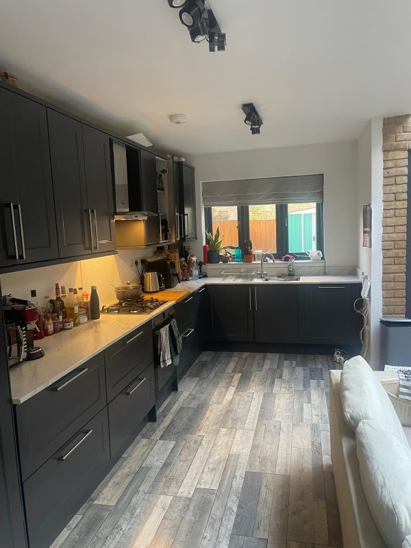 Room Roman Road in Greater London