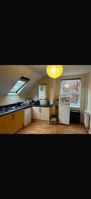 Flat Clyde Road in Manchester