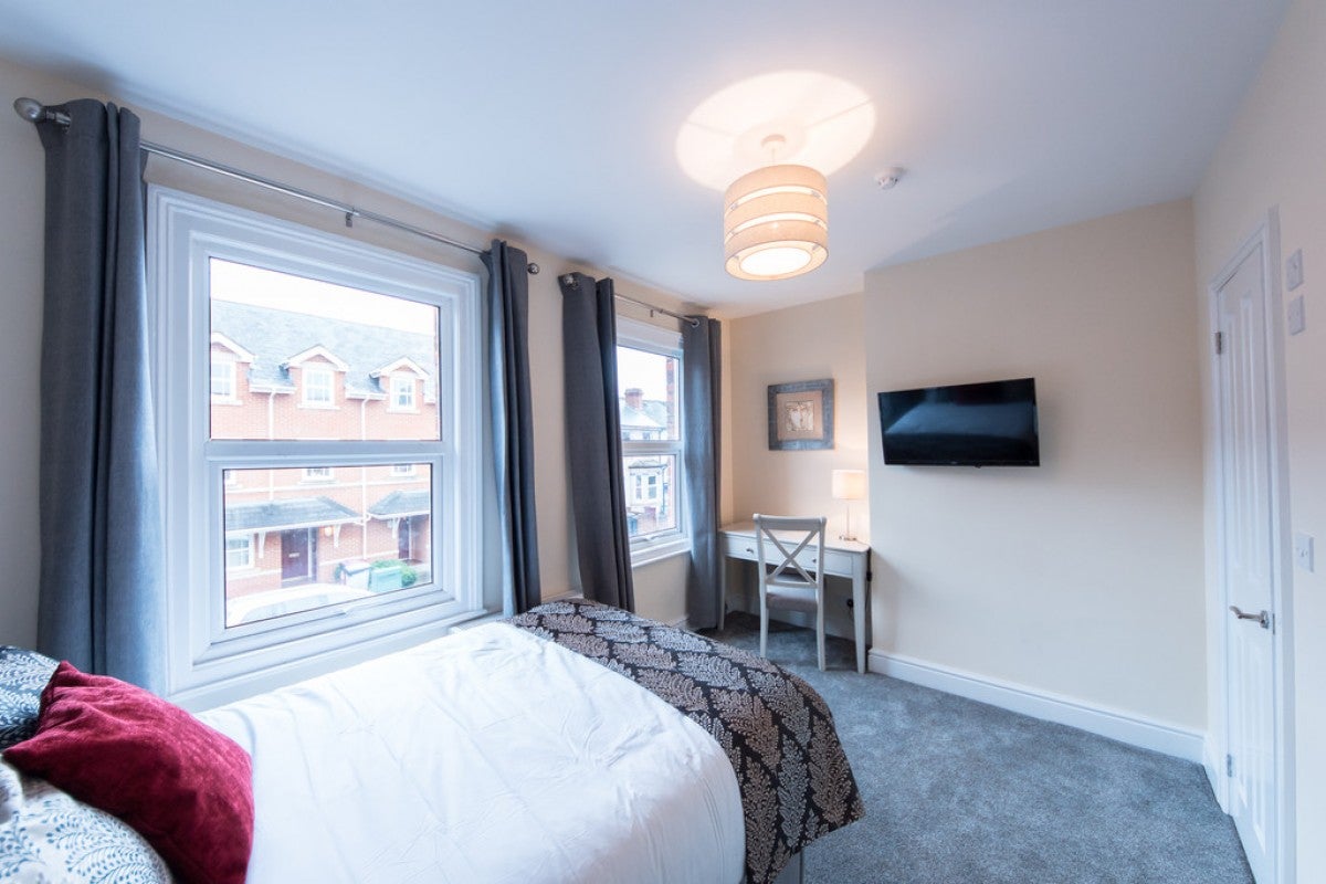 Room Newport Road in Reading