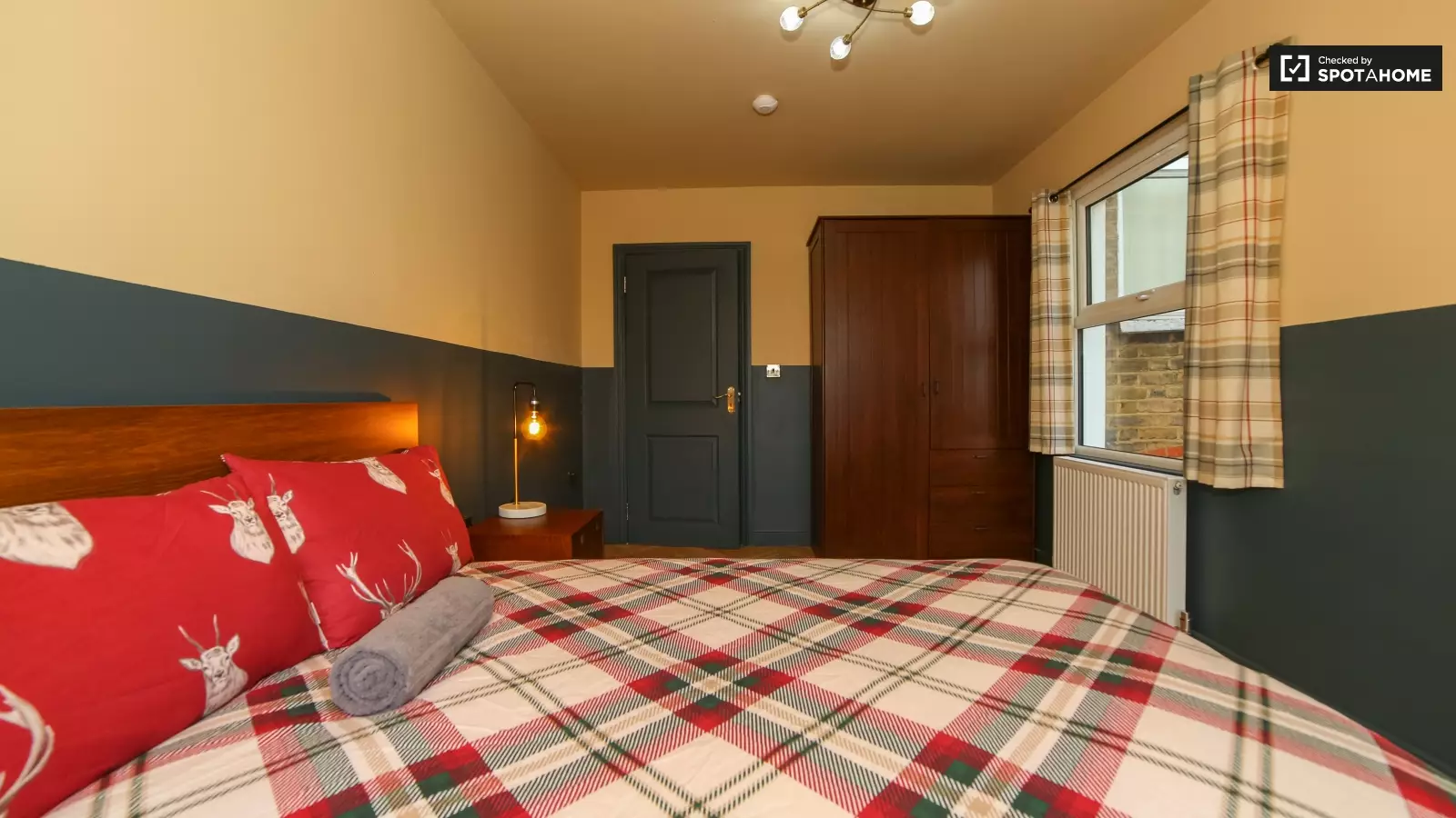 Flat St. Philip Street in Greater London