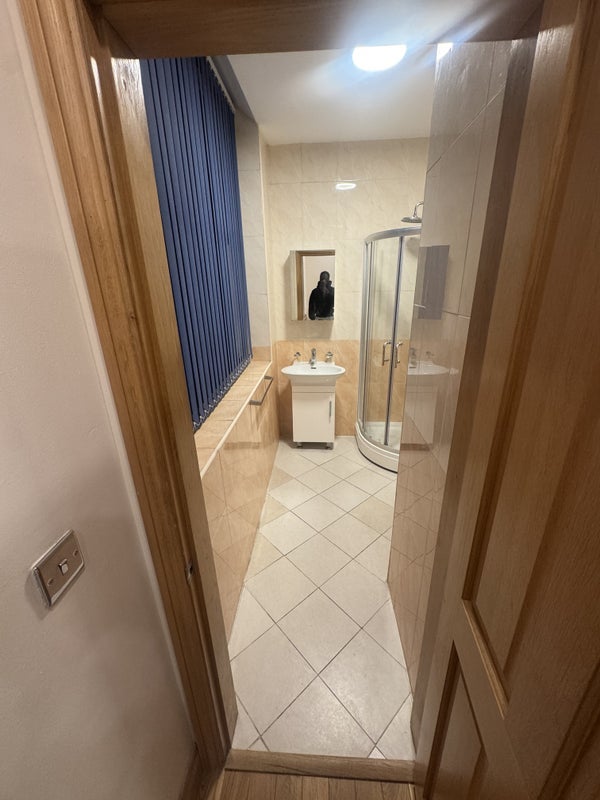 Room Radford Road in Nottingham
