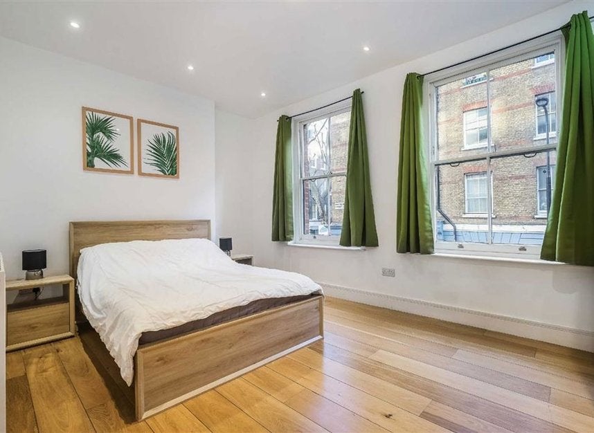 Flat Colville Place in Greater London