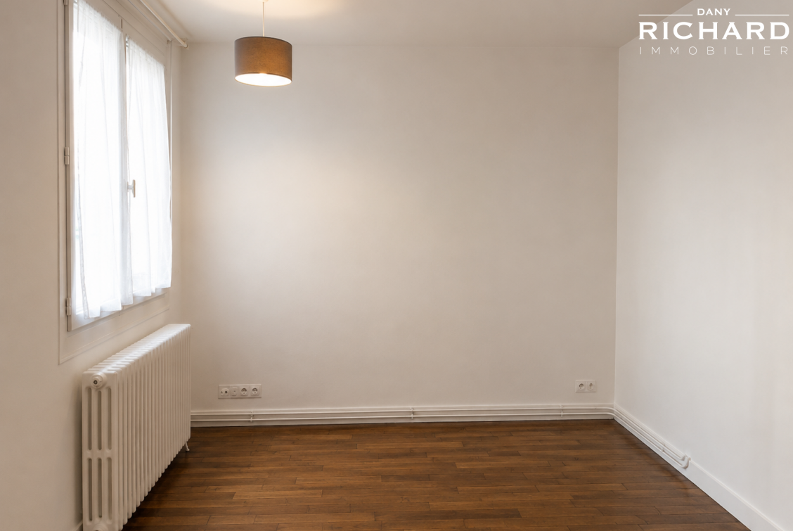 Flat Place Saint-Germain in Rennes