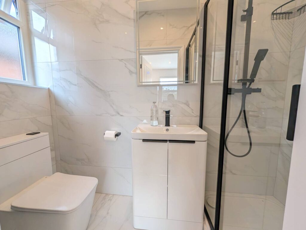 Room Scrubs Lane in Greater London