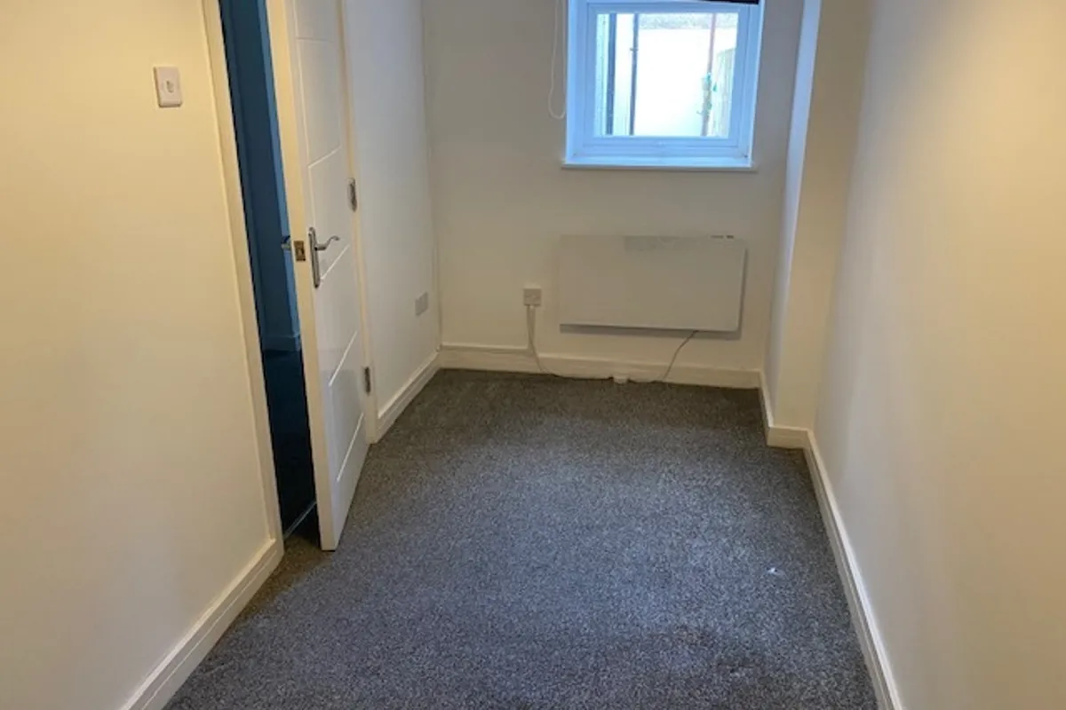 Flat Sanquhar Street in Cardiff