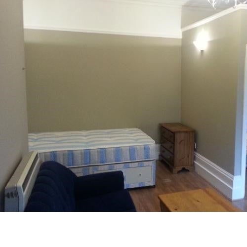Flat Bedford Hill in Greater London