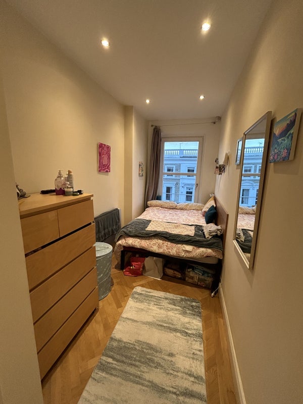 Room Fairholme Road in Greater London