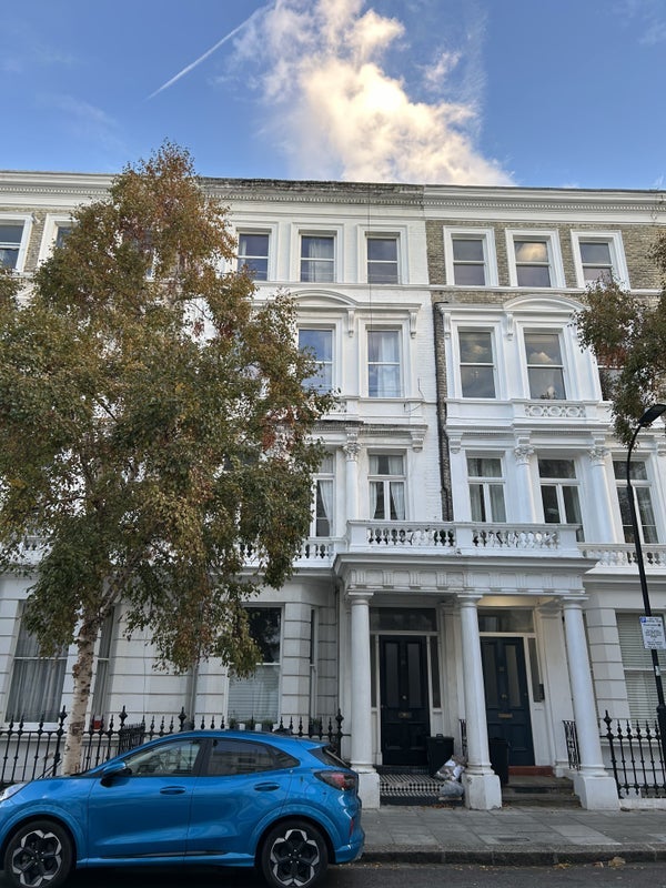 Room Fairholme Road in Greater London