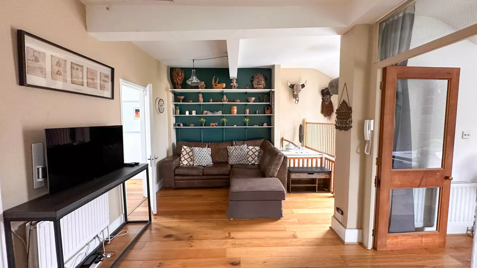 Flat Rudall Crescent in Greater London