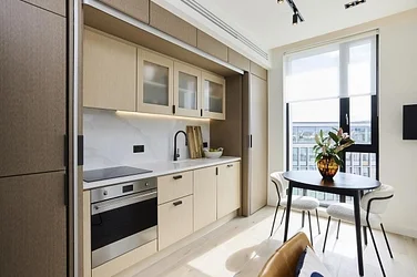 Flat Pembridge Gardens in Greater London