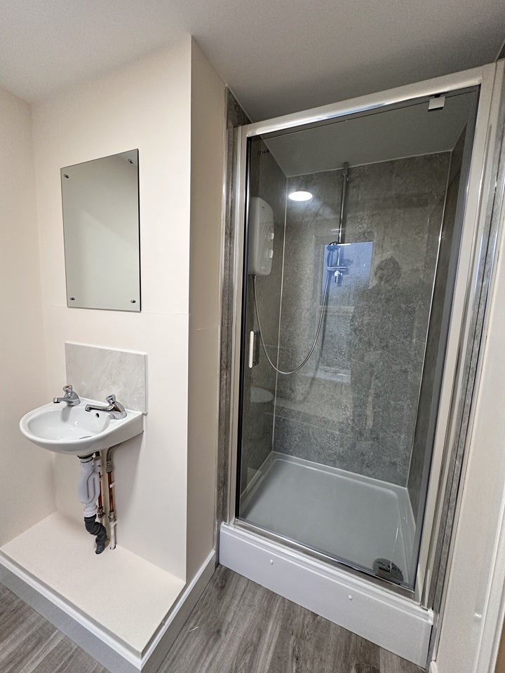 Room North Road in Stoke-on-Trent
