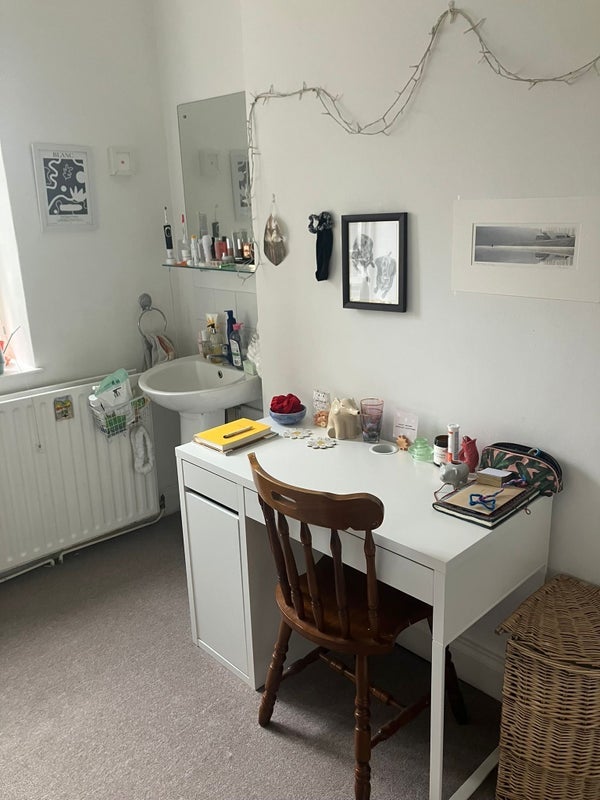 Room Tredegar Square in Greater London