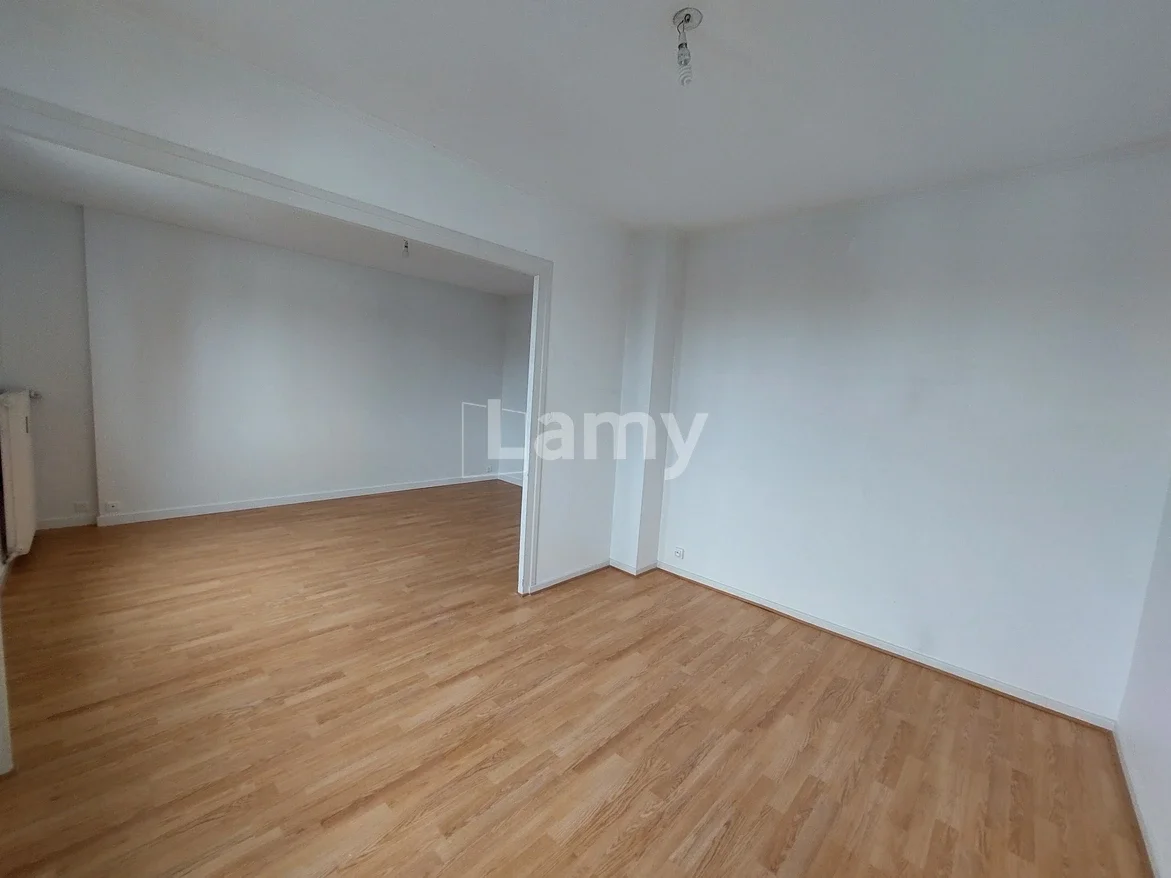 Appartement Rue Paul Claudel à Villefranche-sur-Saône