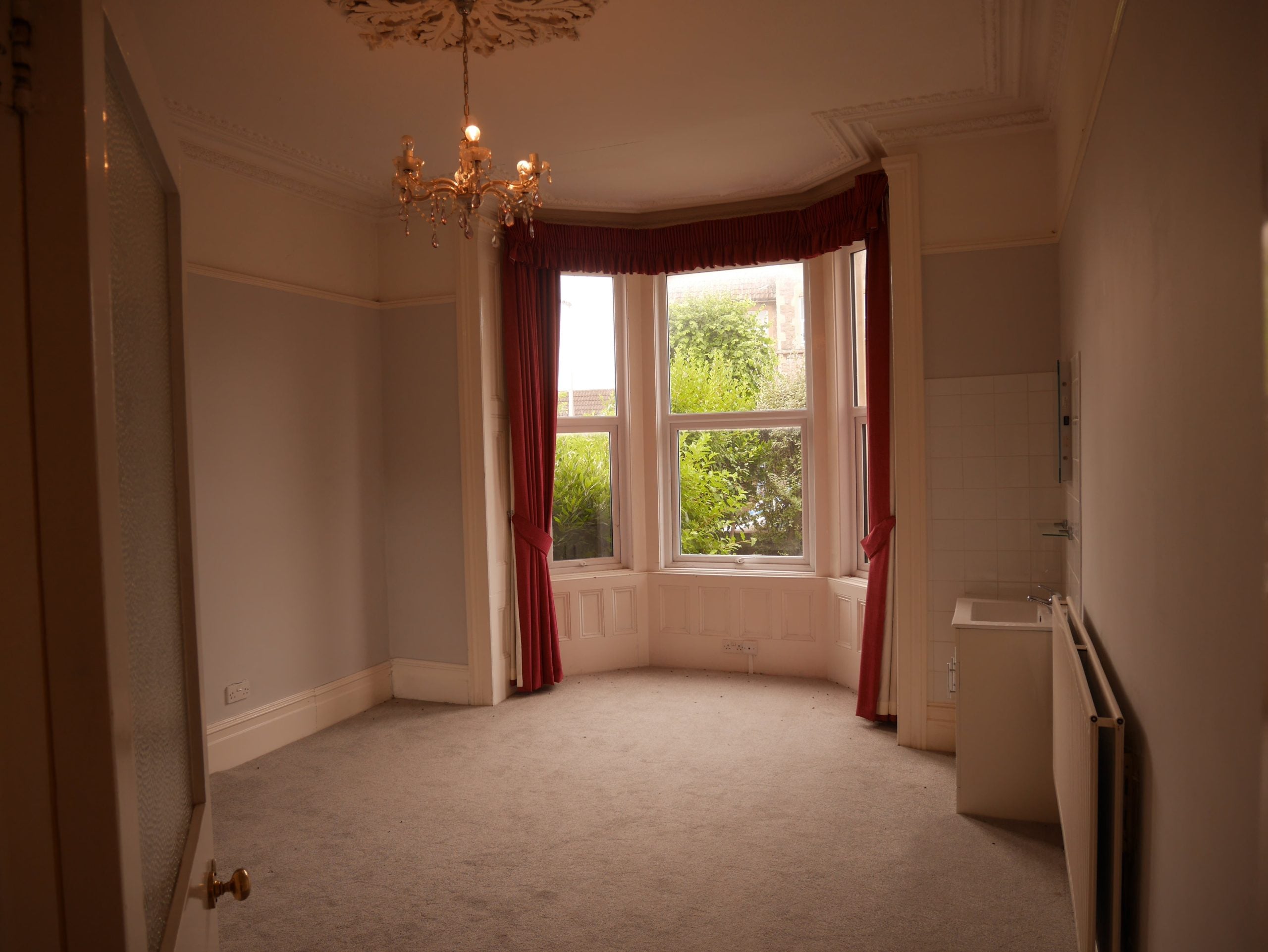 Flat Graham Road in Weston-super-Mare