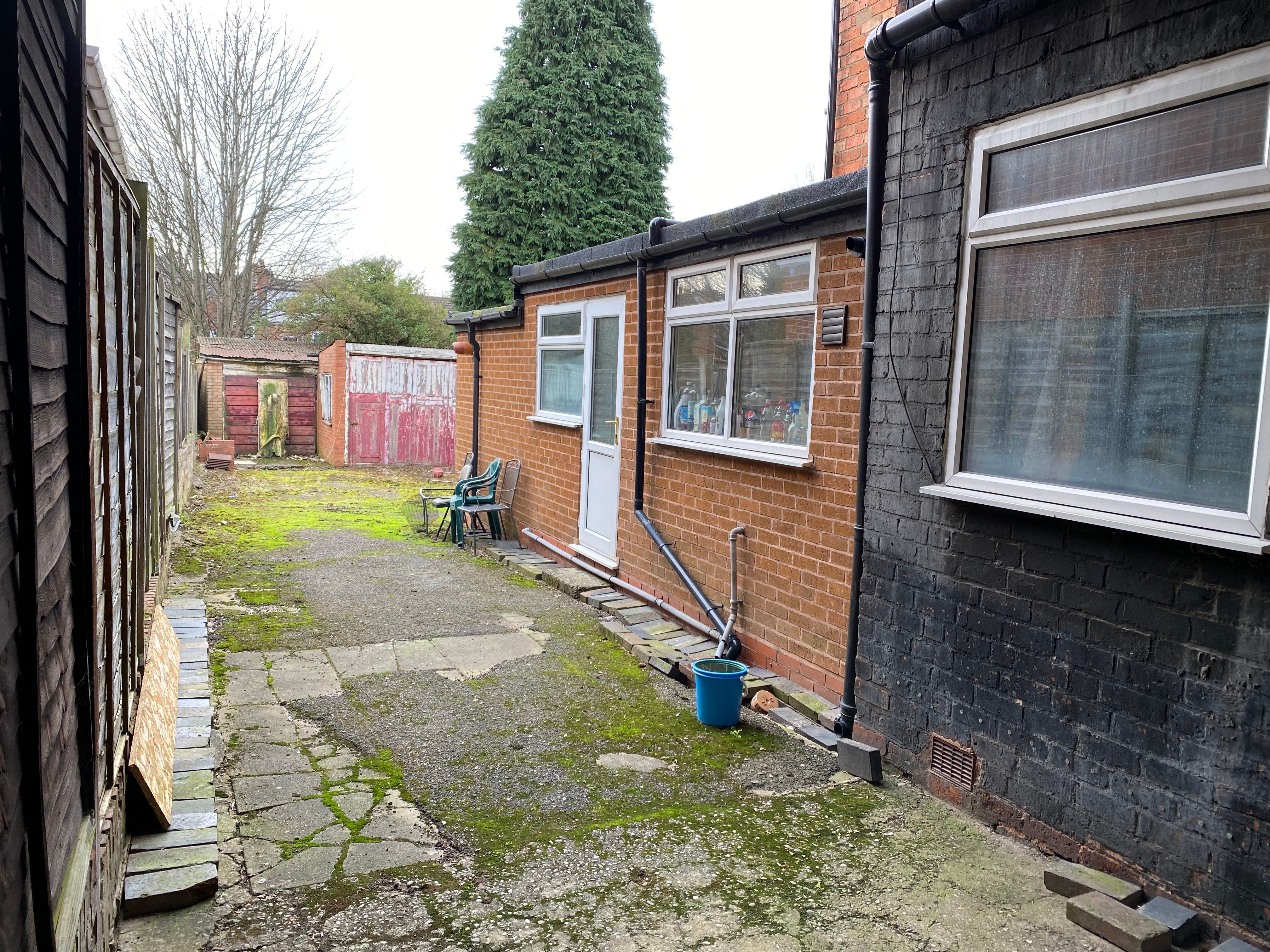 Flat Dawlish Road in Birmingham
