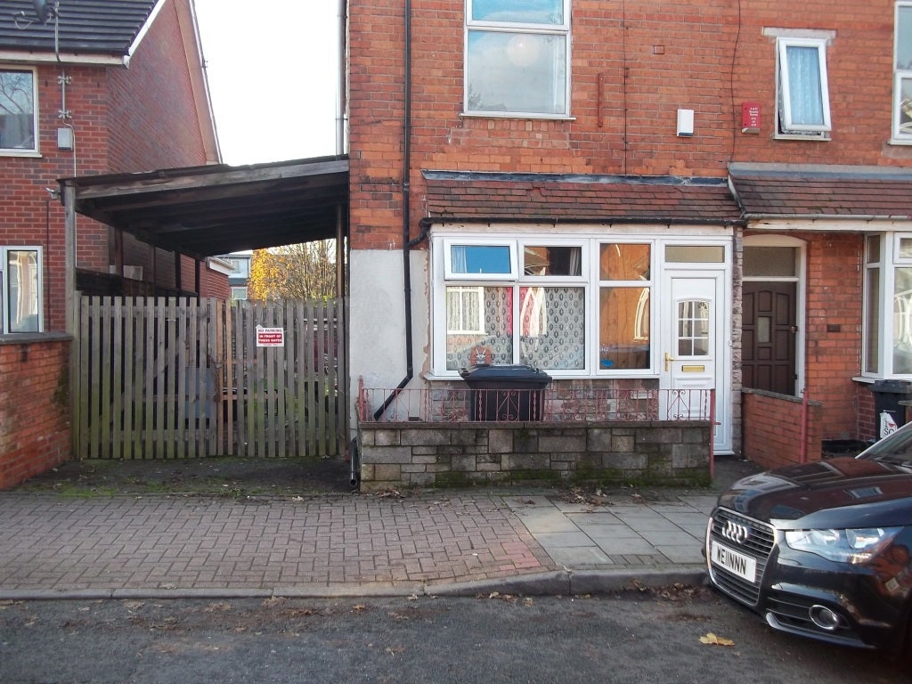 Flat Dawlish Road in Birmingham