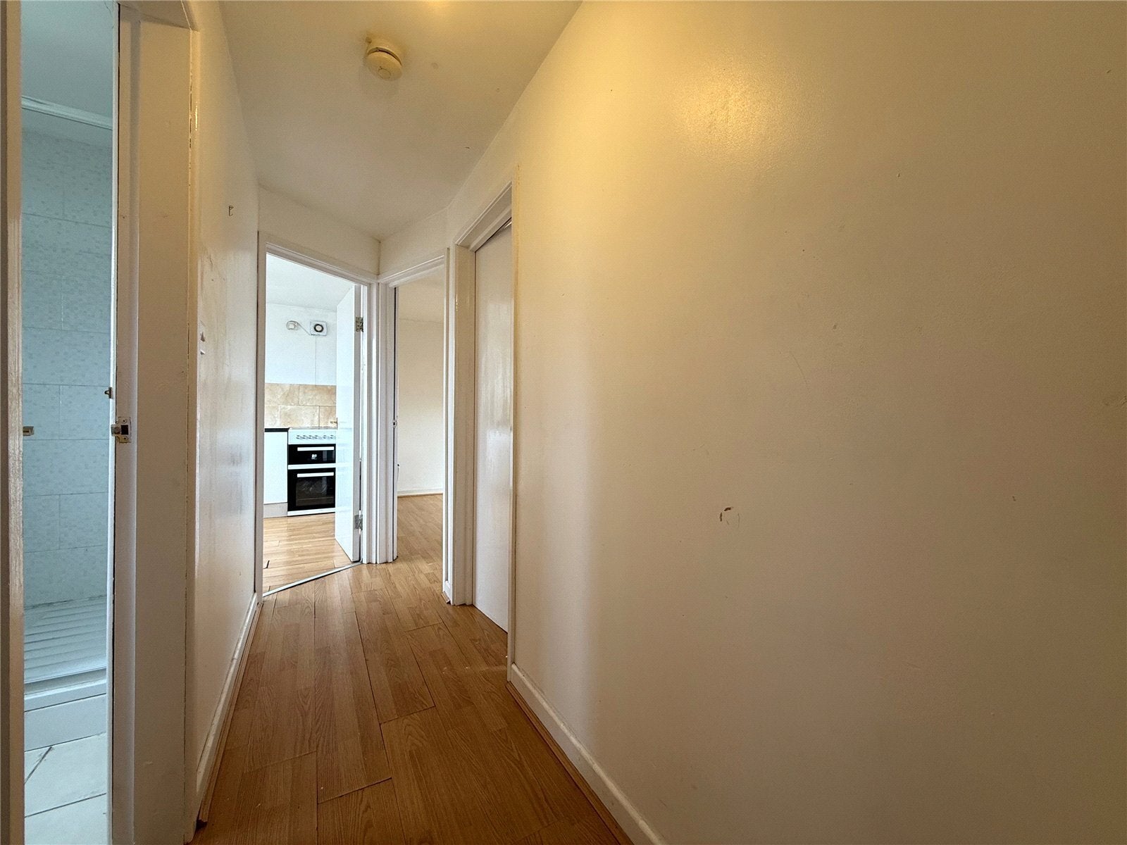 Flat Allan Close in Sandwell
