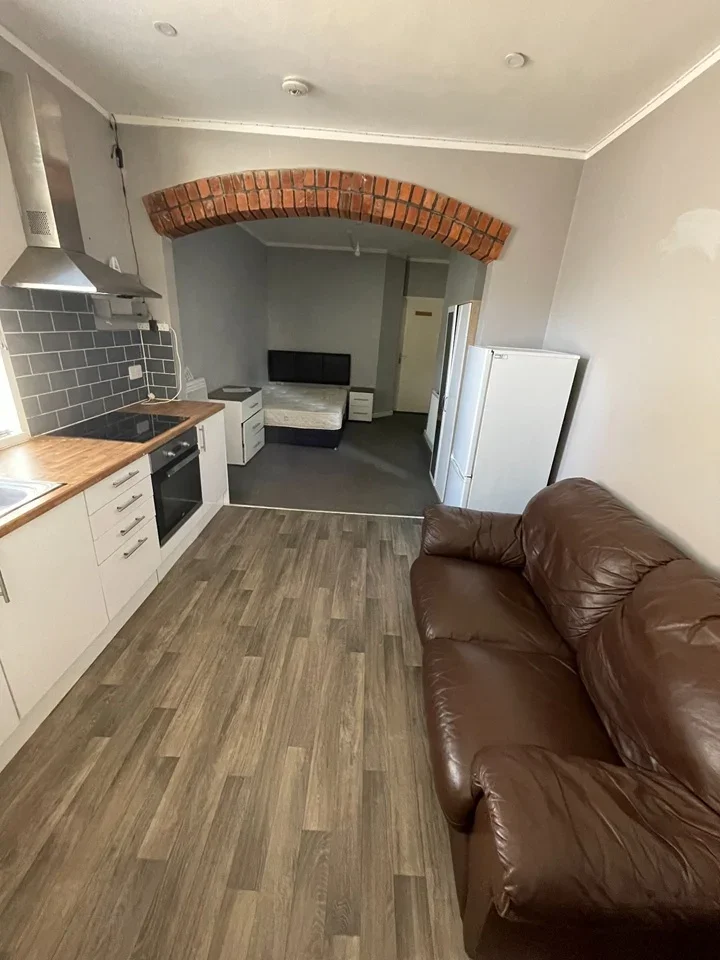 Room Festing Grove in Portsmouth