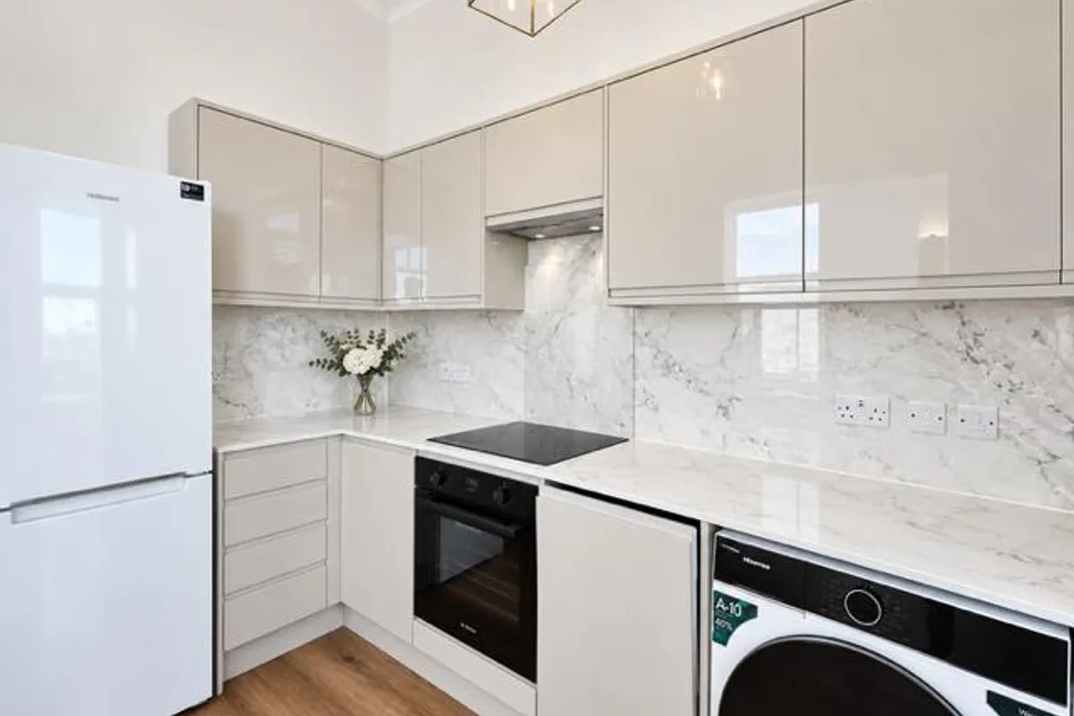 Flat Thorn Road in Worthing
