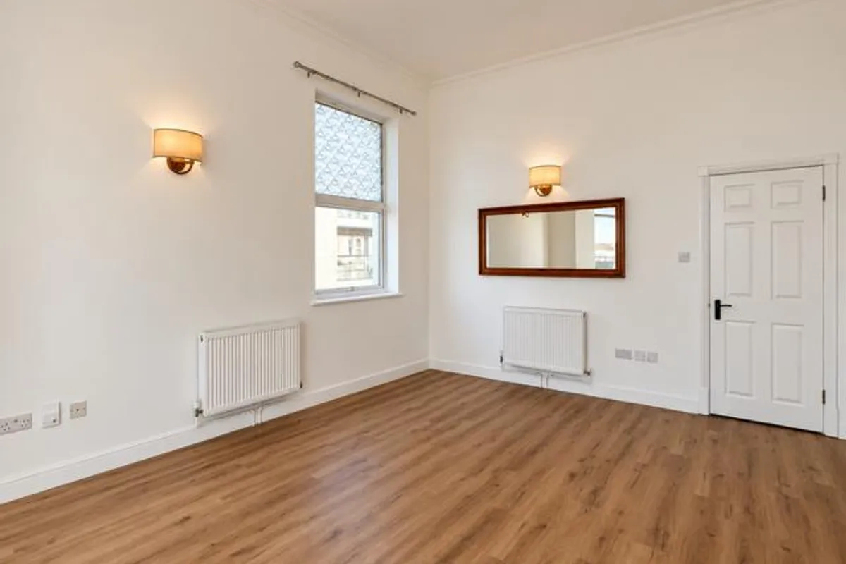 Flat Thorn Road in Worthing
