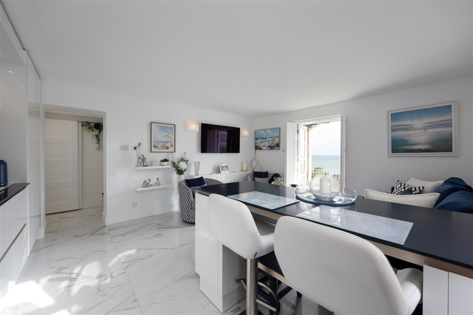 Flat Belgrave Road in Ventnor