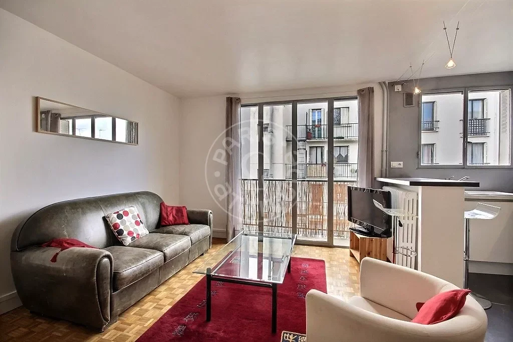 Appartement Rue du Mont Cenis à Paris
