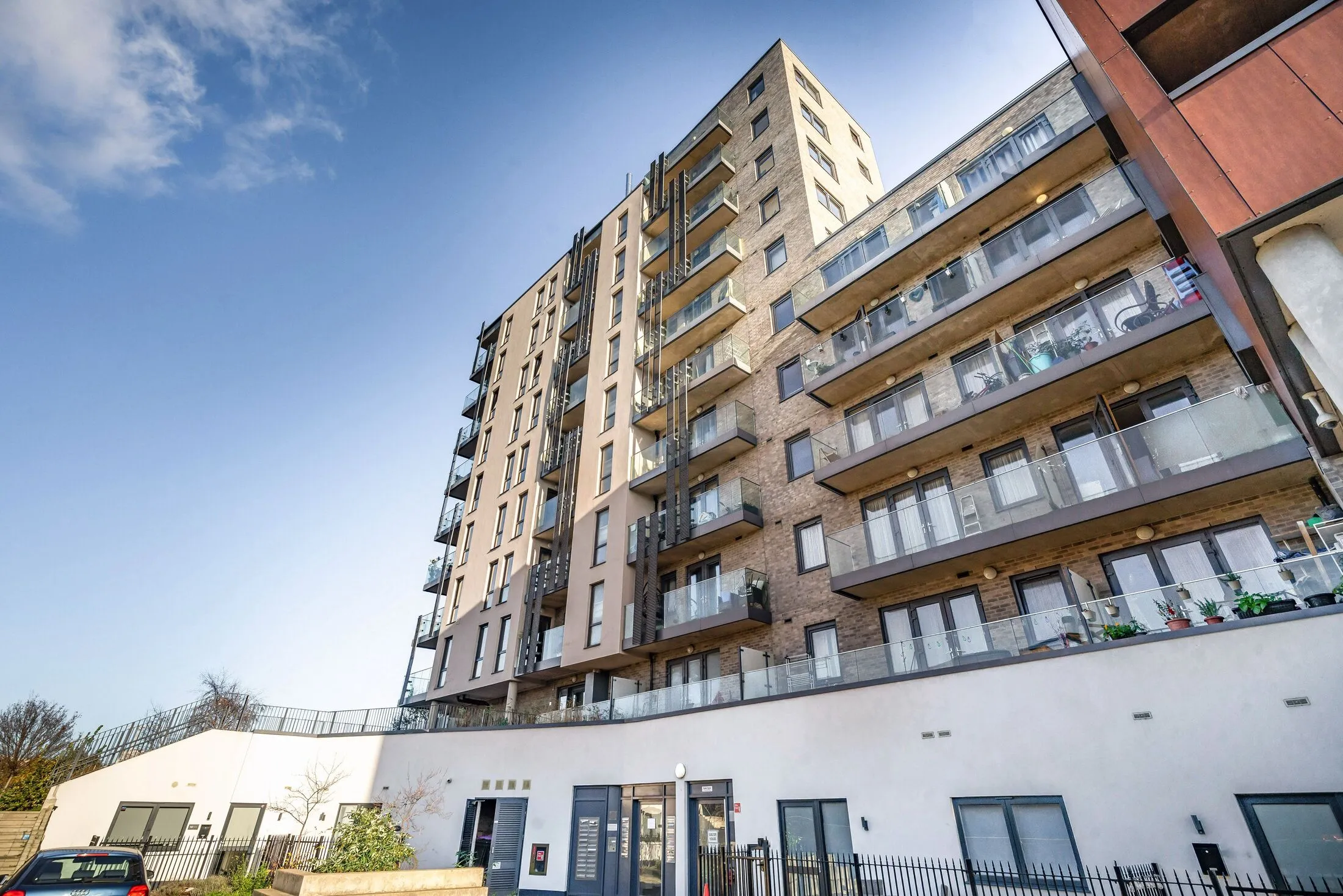 Flat St Ives Place in Greater London