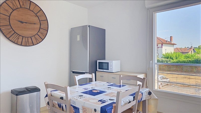 Appartement Rue de la Haute Lande à Salles