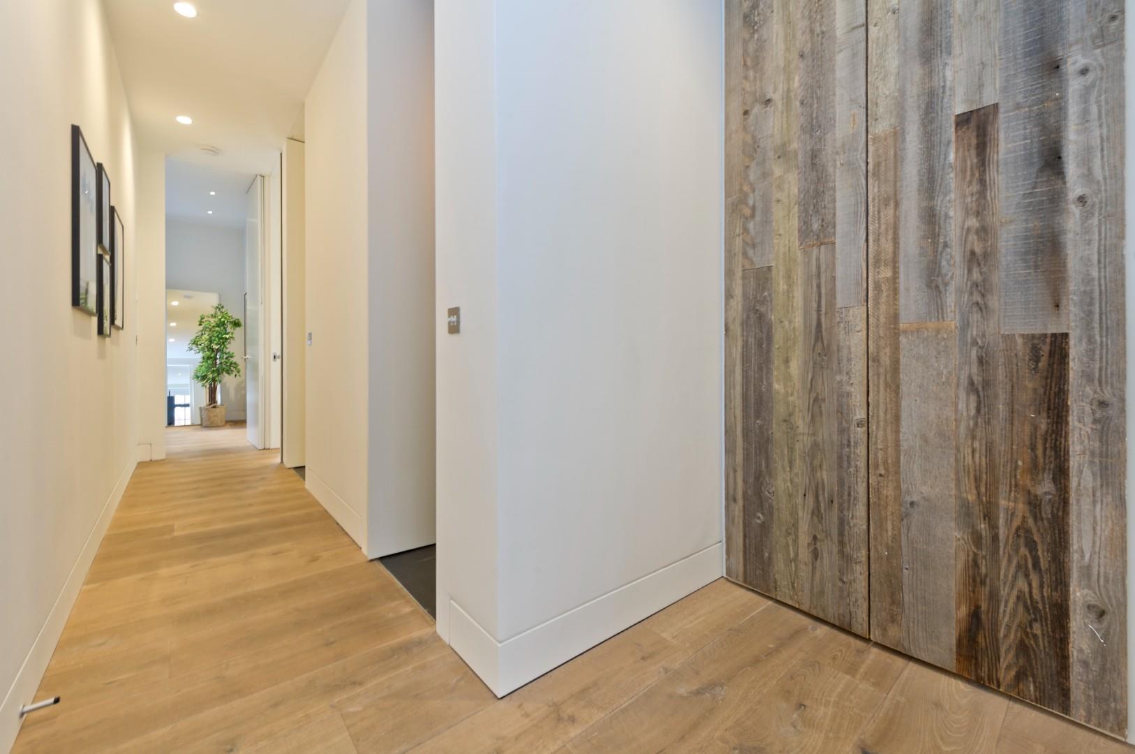 Flat Great Titchfield Street in London