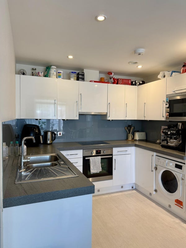 Room Goswell Road in Greater London