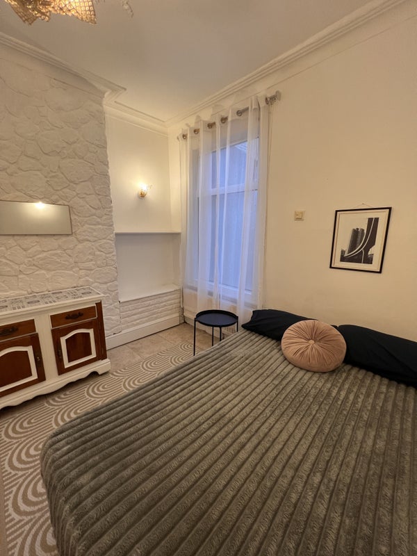 Room Rookstone Road in Greater London