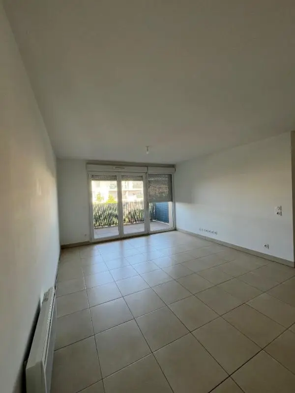 Appartement Rue Jean-Pierre Dal-Canto à Arles