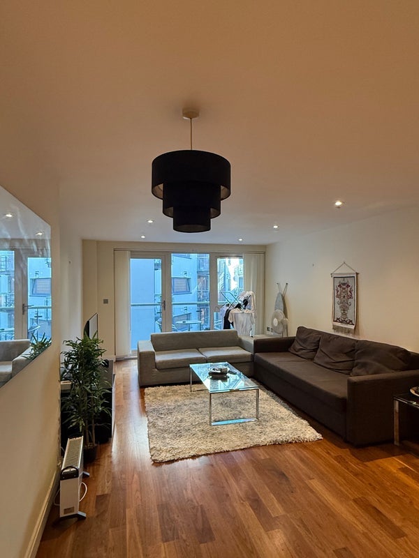 Flat Clerkenwell Road in Greater London