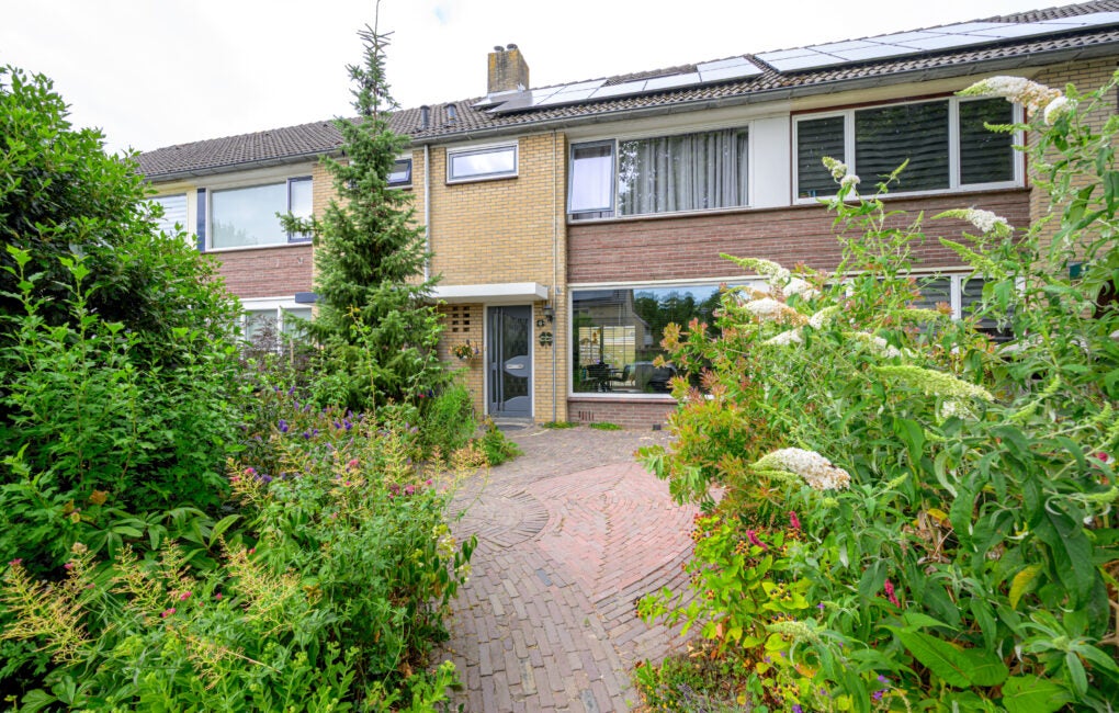 Huis Hertog Albrechtstraat 11 in Bovenkarspel