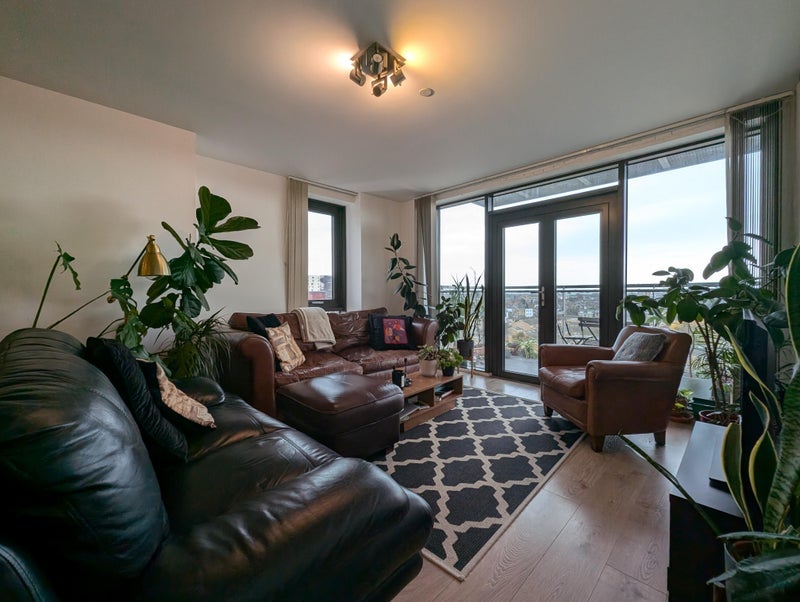 Room Beechwood Road in Greater London