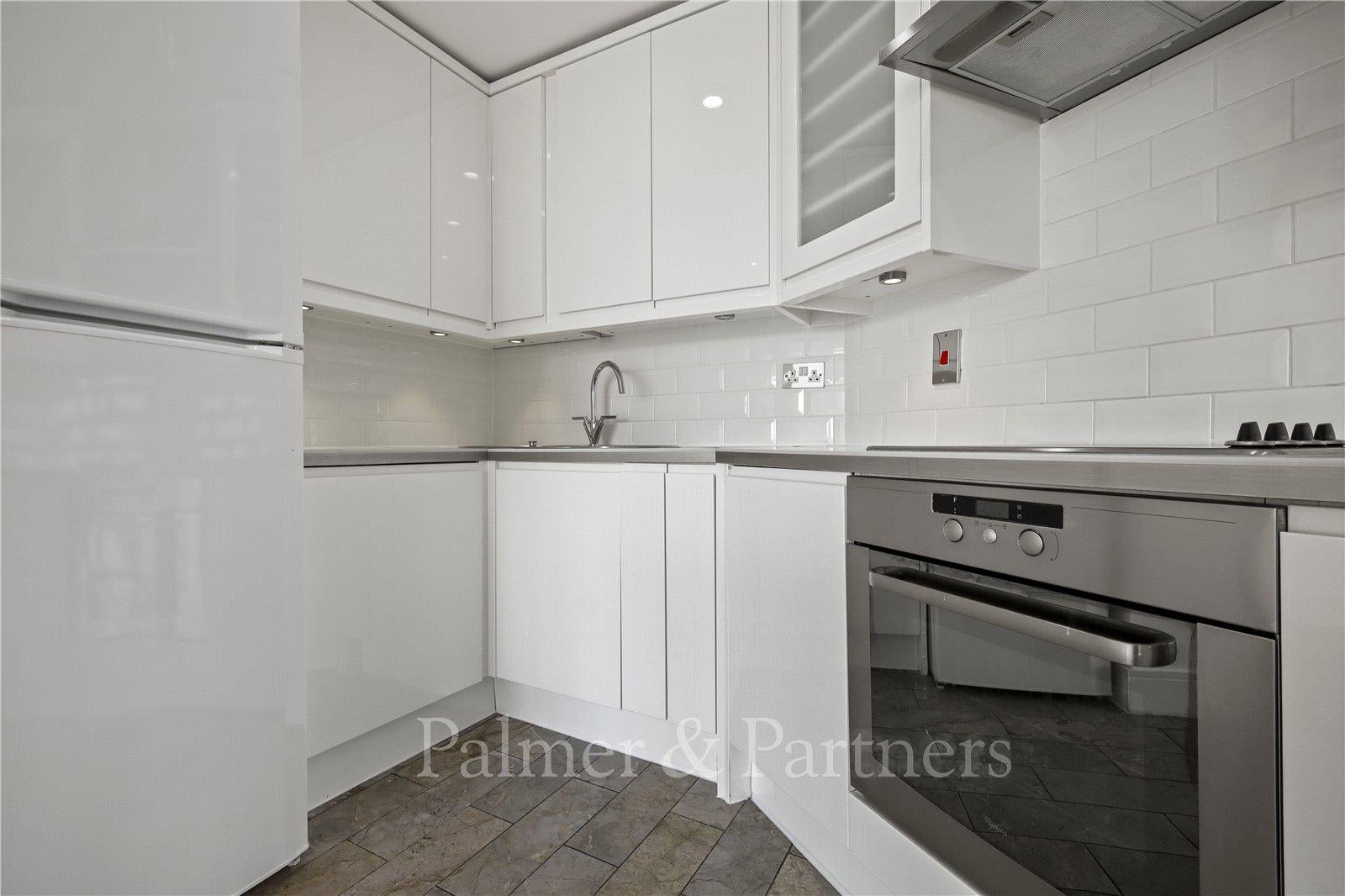 Flat Patteson Road in Ipswich