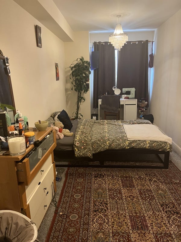Room Dickinson Street in Manchester
