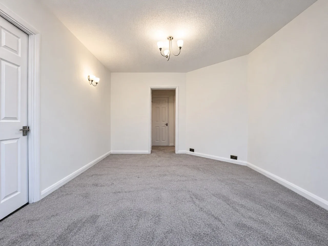 Flat Glenloch Road in Greater London