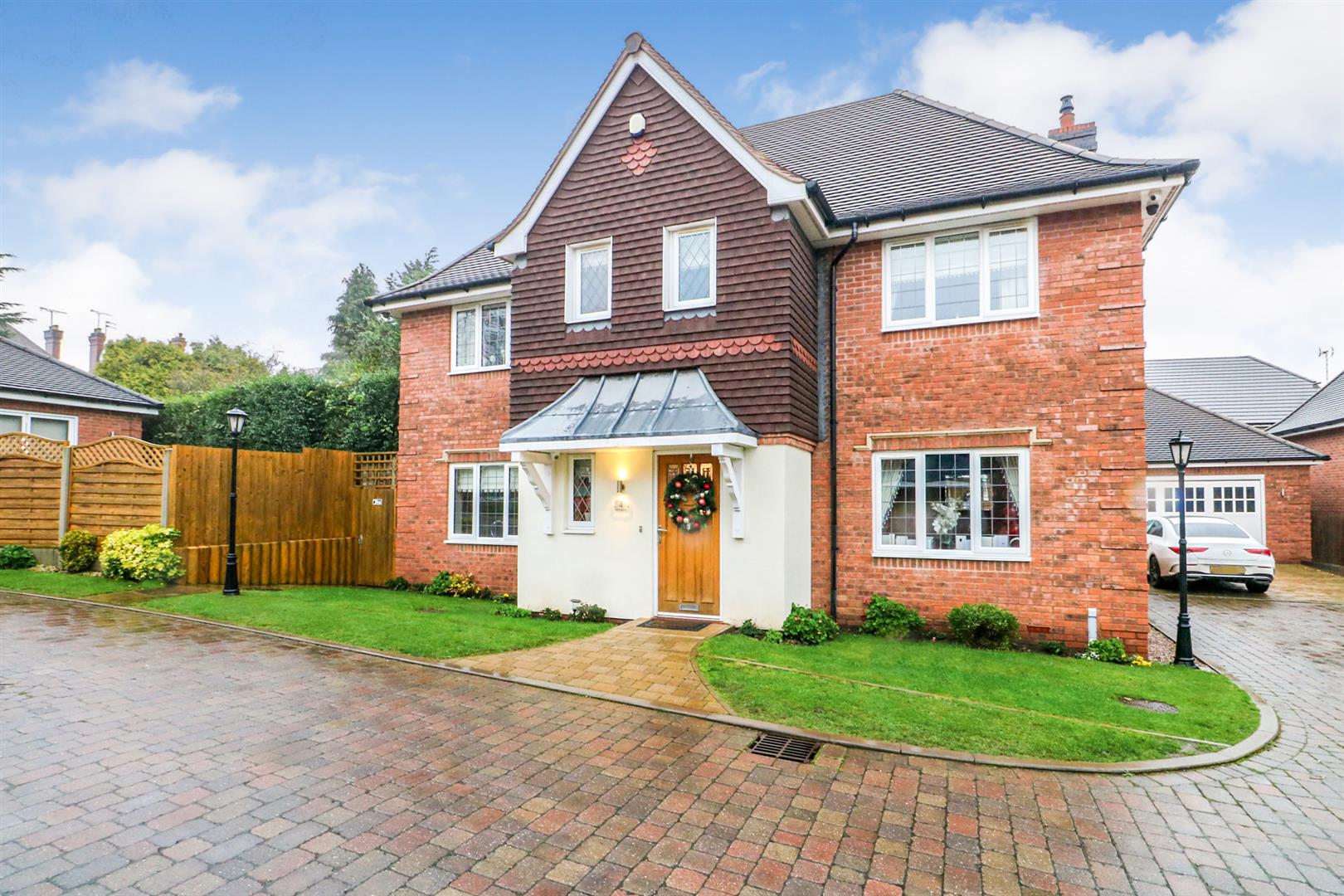 House Claverdon Drive in Shenstone